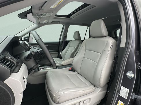 Used 2022 Honda Pilot EX-L image 14