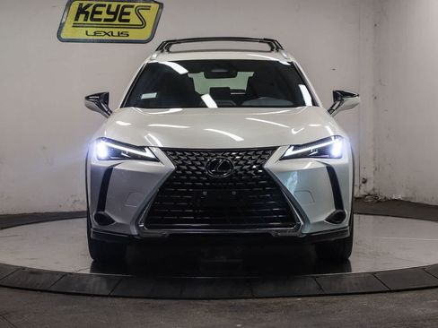 Certified 2025 Lexus UX 300h FWD w/ Accessory Package (Z2) image 6