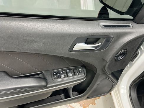 Used 2022 Dodge Charger SXT image 20