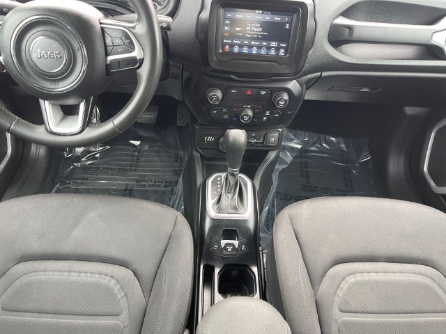 Used 2019 Jeep Renegade Latitude w/ Popular Equipment Group AWD/4WD image 11