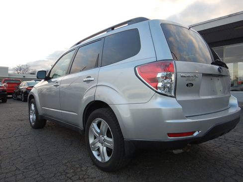 Used 2009 Subaru Forester 2.5X Limited image 7