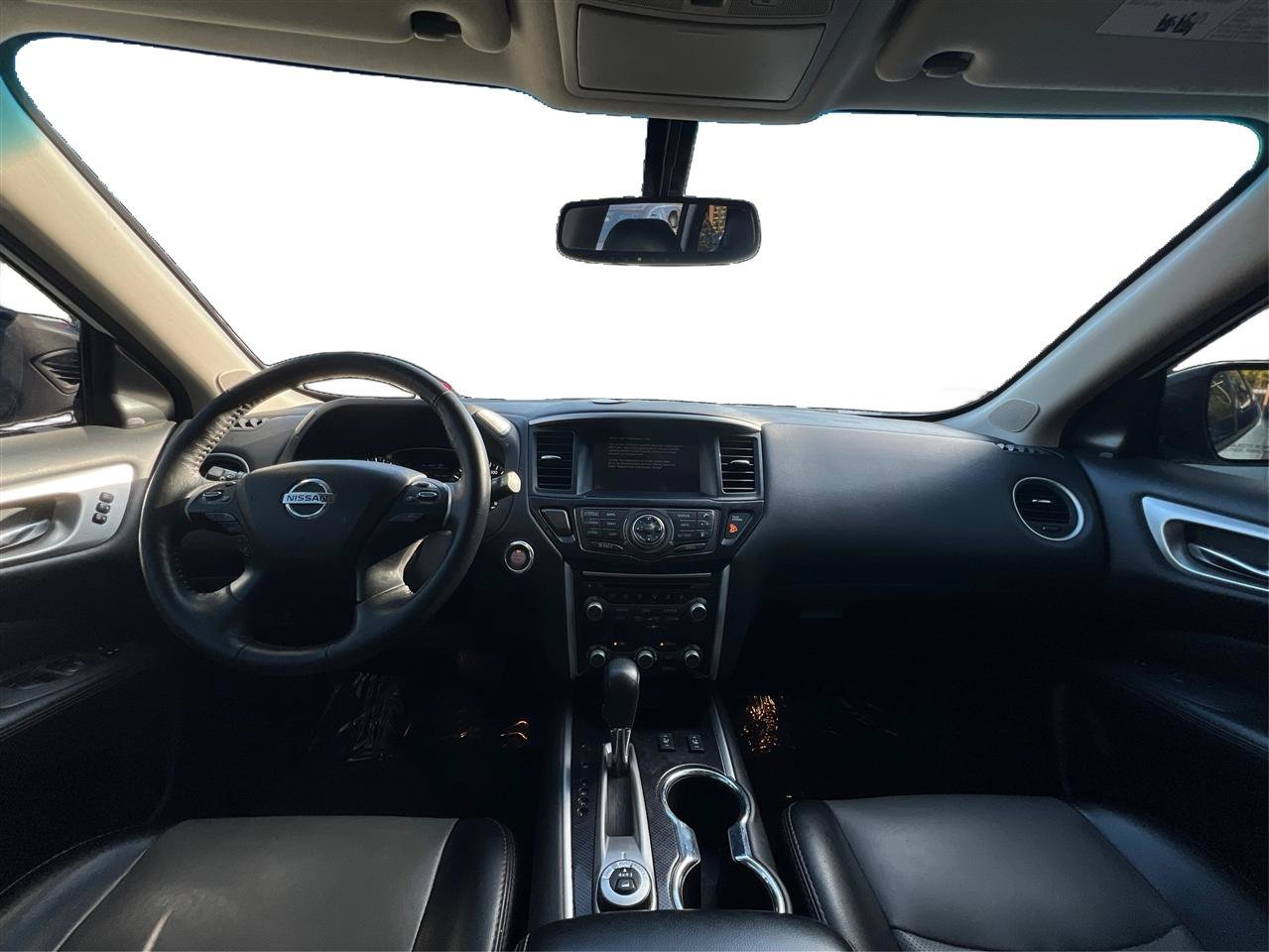 Used 2020 Nissan Pathfinder SL AWD/4WD image 36
