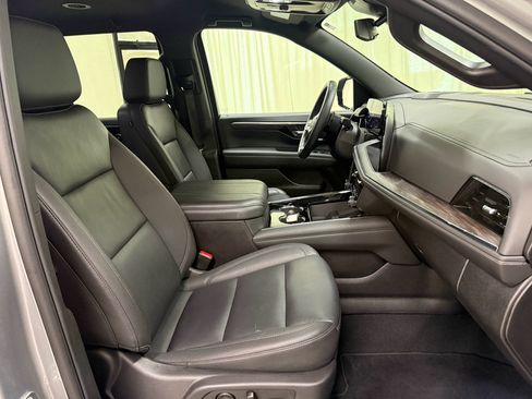 Certified 2025 Chevrolet Tahoe LT AWD/4WD image 26