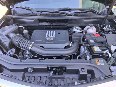 New 2026 Cadillac XT5 Luxury w/ LPO, Floor Liner Package AWD/4WD image 21