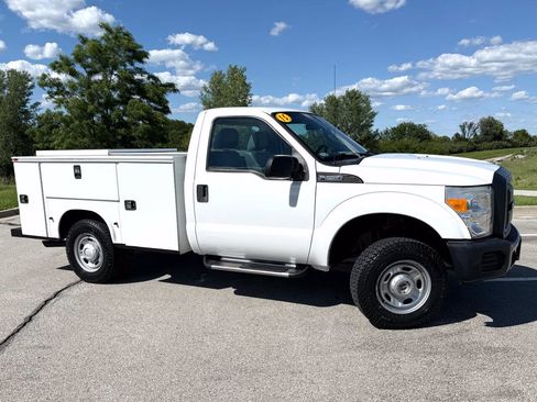 Used 2015 Ford F250 XL AWD/4WD image 1