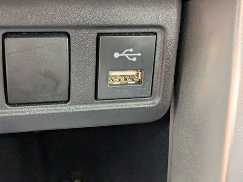 Certified 2022 Toyota Corolla Cross LE FWD image 21