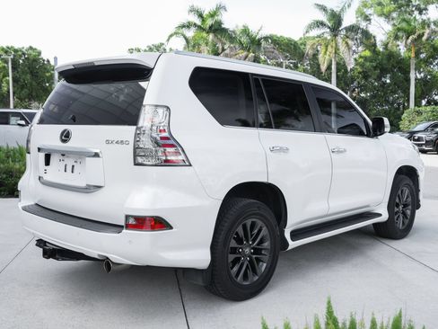 Used 2020 Lexus GX 460 Premium w/ Premium Package AWD/4WD image 10