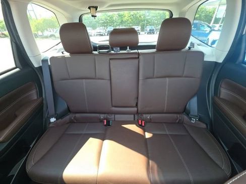 Used 2018 Subaru Forester 2.5i Touring AWD/4WD image 9