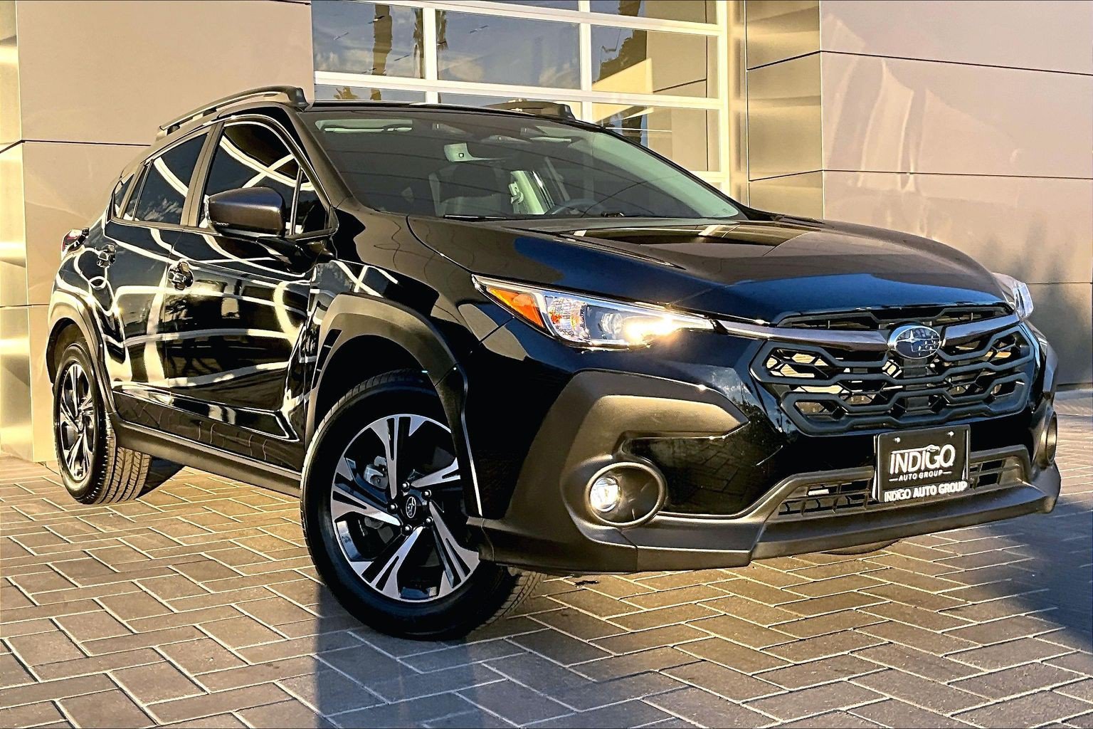 Used 2025 Subaru Crosstrek 2.5i Premium AWD/4WD image 3