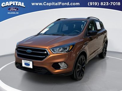 Used 2017 Ford Escape SE w/ SE Sport Appearance Package