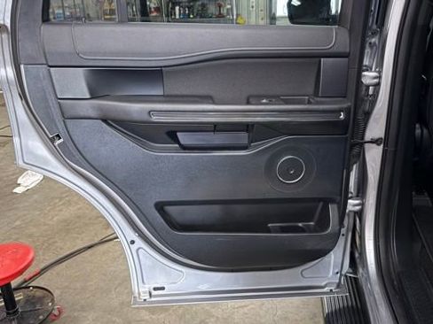 Used 2020 Ford Expedition XL AWD/4WD image 21