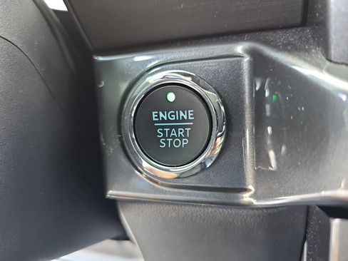 Used 2023 Ford F150 XLT w/ Equipment Group 302A High RWD image 28
