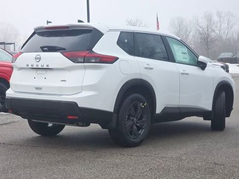 New 2026 Nissan Rogue SV w/ Cold Weather Package image 19
