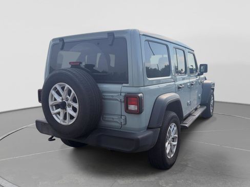 Used 2023 Jeep Wrangler Unlimited Sport w/ Sun And Sound Package AWD/4WD image 3