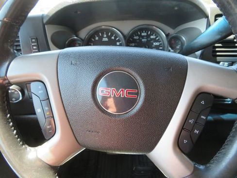 Used 2007 GMC Sierra 1500 SLE w/ Texas Edition RWD image 22
