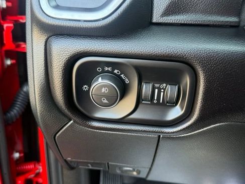 Used 2023 RAM 2500 Laramie AWD/4WD image 23