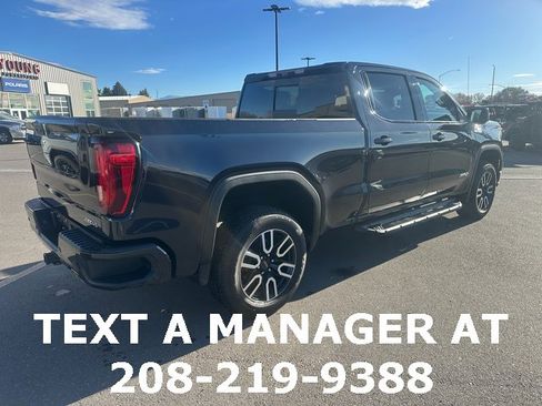 Used 2022 GMC Sierra 1500 AT4 w/ AT4 Premium Package image 3