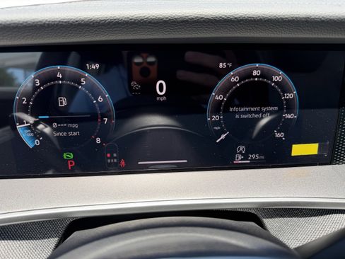 New 2026 Volkswagen Tiguan S FWD image 28