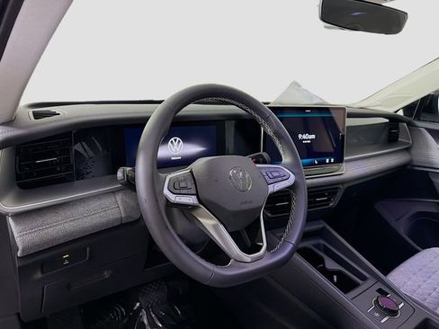 New 2026 Volkswagen Tiguan S image 9