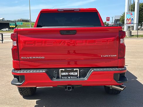 Used 2023 Chevrolet Silverado 1500 Custom image 7