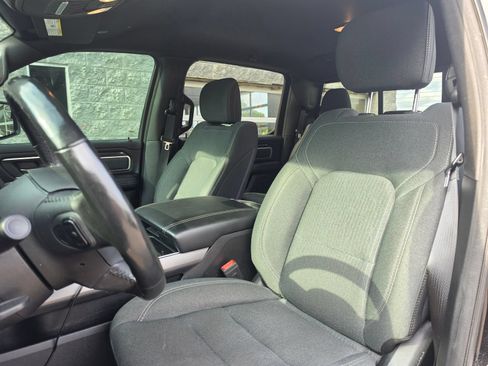 Used 2019 RAM 1500 Big Horn AWD/4WD image 7