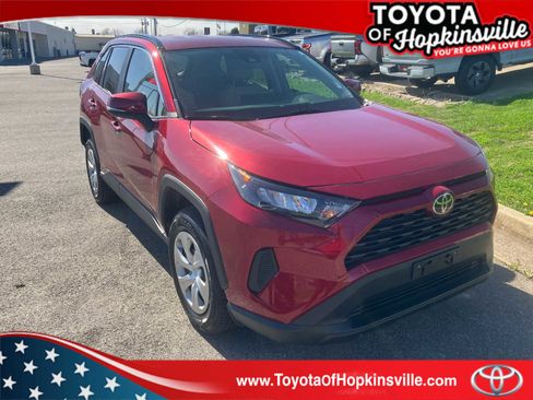 Used 2019 Toyota RAV4 LE w/ Carpet Mat Package image 1