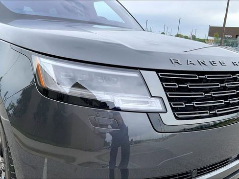 Used 2023 Land Rover Range Rover Long Wheelbase Autobiography AWD/4WD image 28