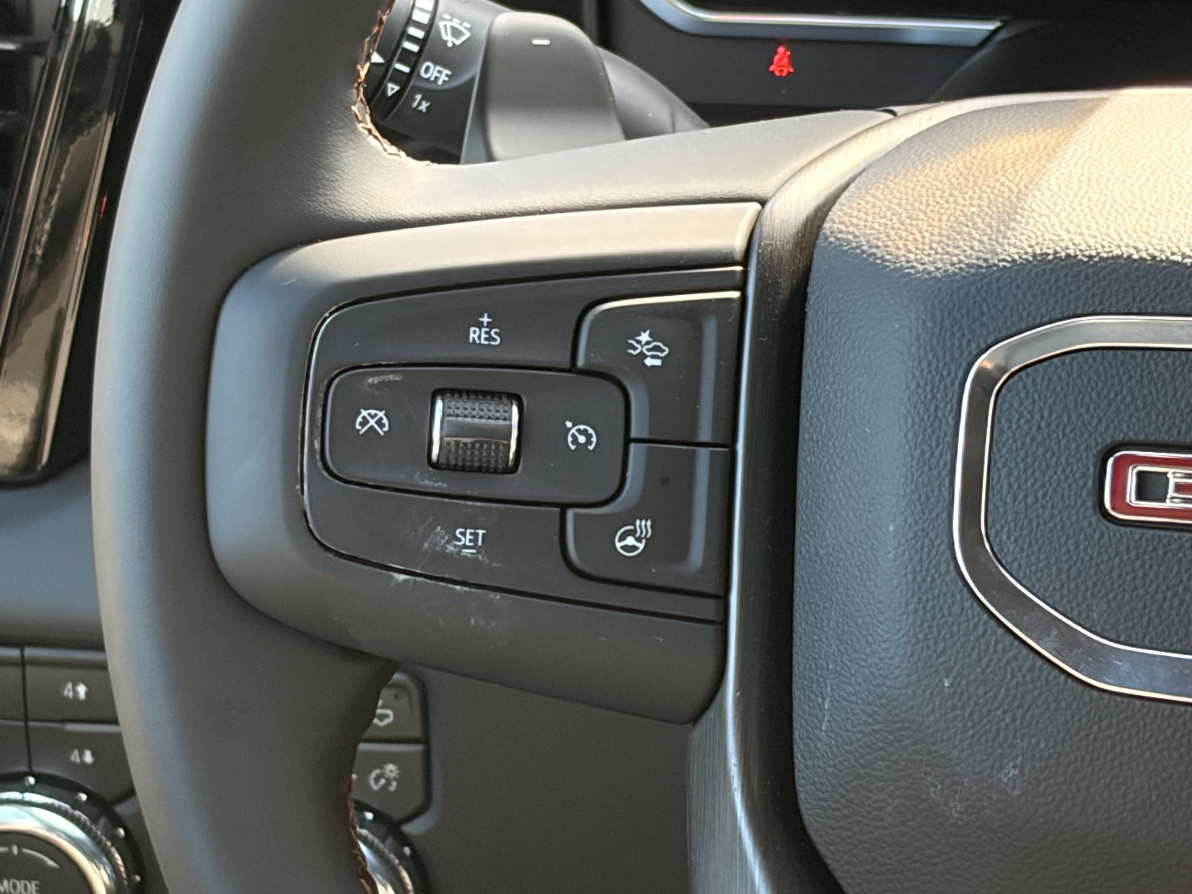New 2026 GMC Sierra 1500 AT4 w/ AT4 Premium Package AWD/4WD image 31