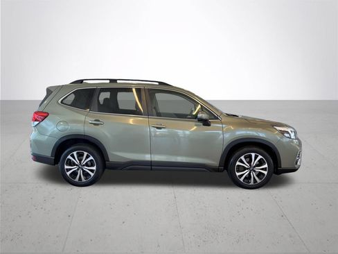 Used 2021 Subaru Forester Limited AWD/4WD image 6