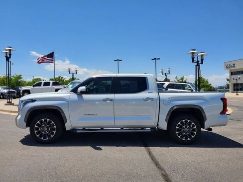 Used 2022 Toyota Tundra Limited AWD/4WD image 7
