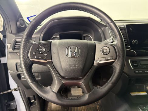 Used 2022 Honda Passport EX-L image 16