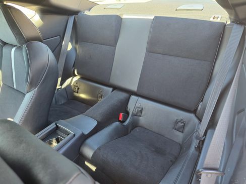 Used 2025 Toyota GR86 Premium w/ ALL Weather Mat Package (TMS) RWD image 41