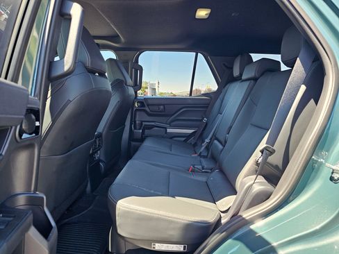 Used 2026 Toyota 4Runner 4WD image 17