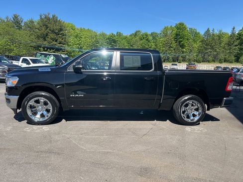 Used 2022 RAM 1500 Big Horn AWD/4WD image 3