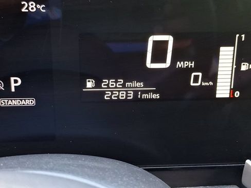 Certified 2025 Nissan Kicks SV w/ Charging Package FWD image 14