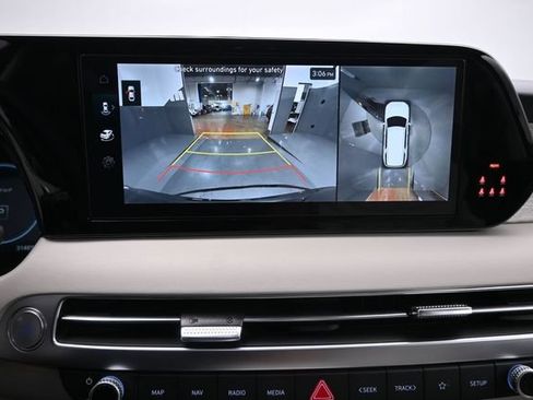 Used 2025 Hyundai Palisade Calligraphy AWD/4WD image 13