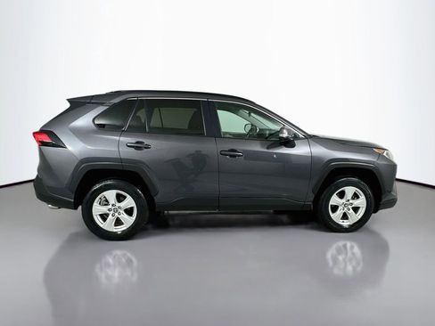 Used 2021 Toyota RAV4 XLE w/ XLE Grade Weather Package AWD/4WD image 7