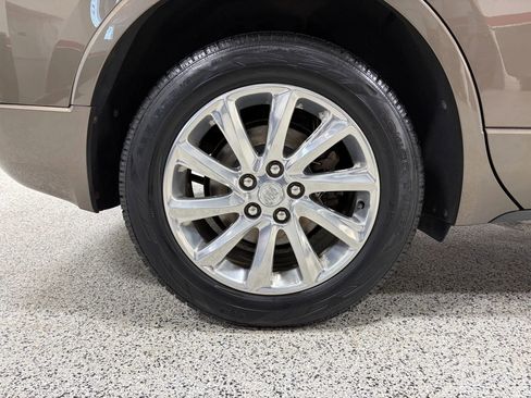 Used 2019 Buick Envision Essence image 16