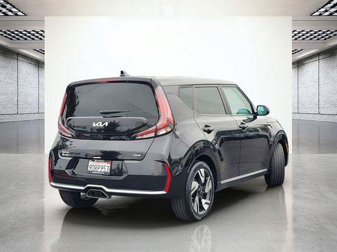 Used 2023 Kia Soul GT-Line FWD image 7