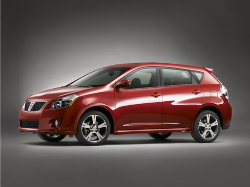 Used 2009 Pontiac Vibe w/ Preferred Package FWD image 1