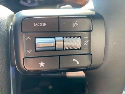 New 2026 Hyundai Santa Fe SE FWD image 21