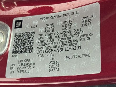 Used 2020 GMC Canyon Denali image 17