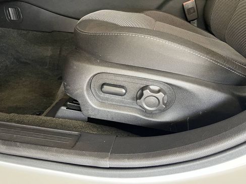 Used 2018 Ford Explorer 4WD image 25