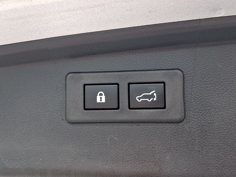 Used 2025 Subaru Outback Onyx Edition XT AWD/4WD image 32