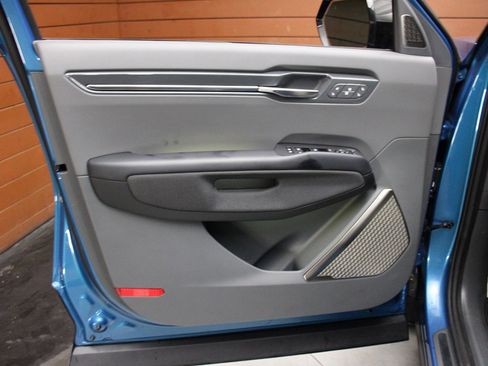 Used 2024 Kia EV9 GT-Line image 39