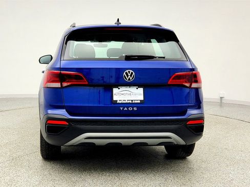 Used 2023 Volkswagen Taos S image 6