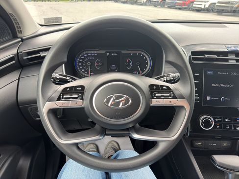 Certified 2022 Hyundai Tucson SEL FWD image 14
