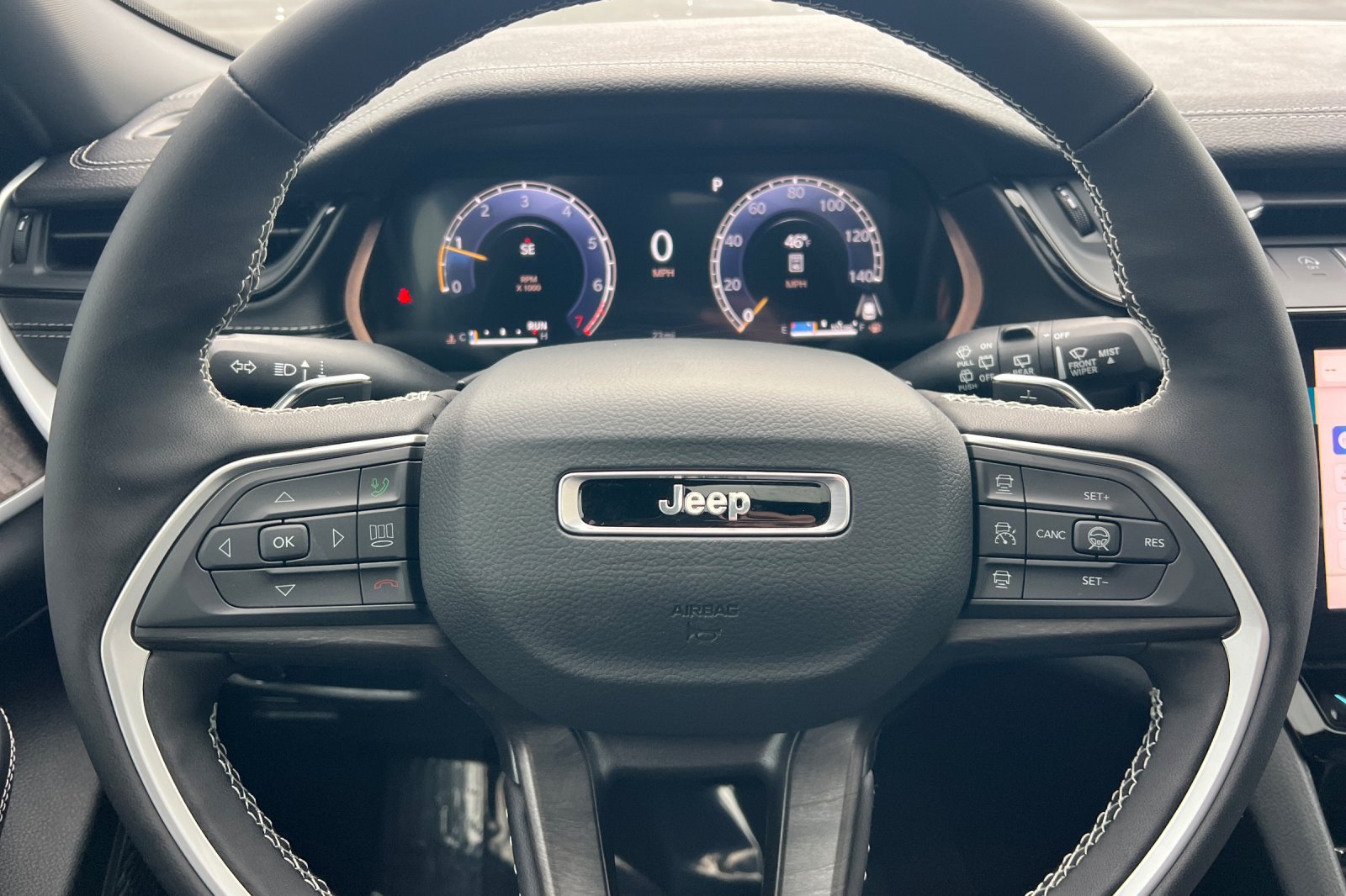 New 2026 Jeep Grand Cherokee Altitude AWD/4WD image 23