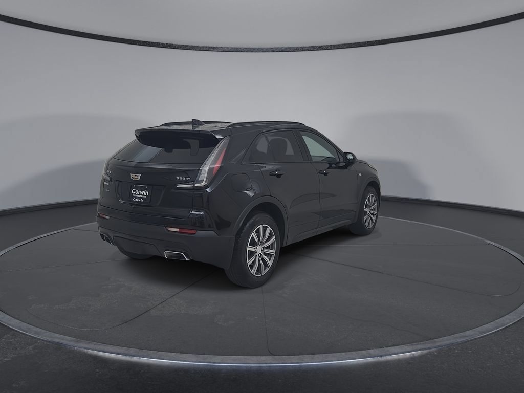Used 2020 Cadillac XT4 Sport w/ Trailering Package AWD/4WD image 16