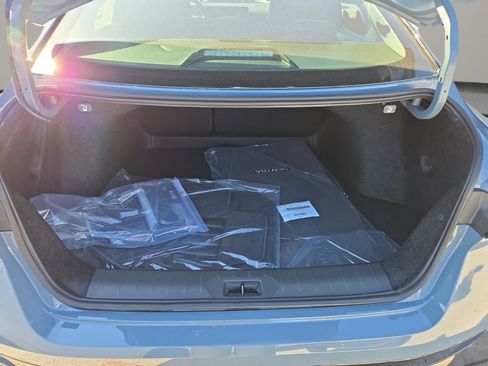 New 2026 Nissan Sentra SR w/ Floor Mat Package FWD image 30